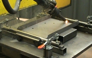 Momec Impianto Di Saldatura Robotizzato Otc Per Alluminio E Ferro A Doppia Tavola